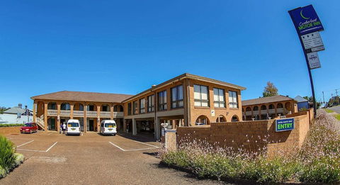 Cumberland Motor Inn - Accommodation Mermaid Beach 5