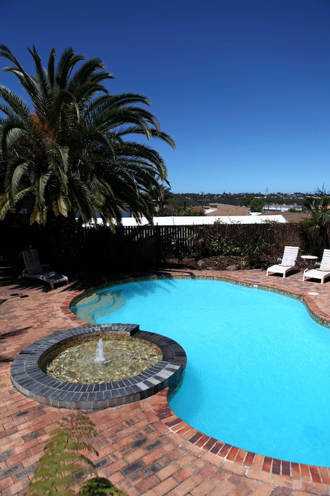 Summerhill Motor Inn - Adult Only - Accommodation Mermaid Beach 2