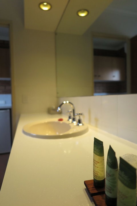 Summerhill Motor Inn - Adult Only - Accommodation Mermaid Beach 3