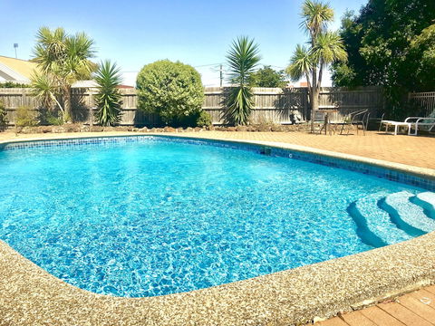 Burwood East Motel - Accommodation Mermaid Beach 0