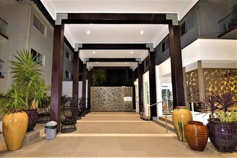 Grande Florida Beachside Resort - Accommodation Mermaid Beach 0