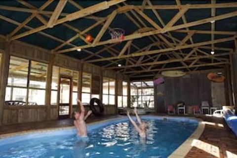 Lovedale Cottages - Accommodation Mermaid Beach 7