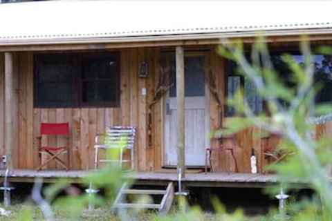 Lovedale Cottages - Accommodation Mermaid Beach 6