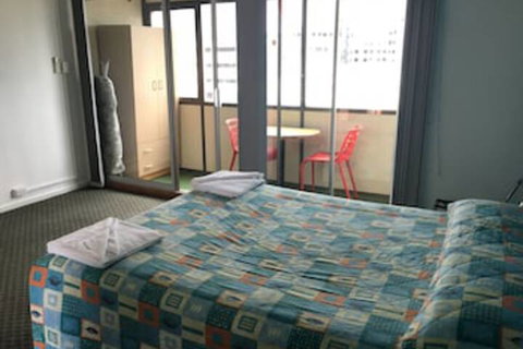 Mountway Holiday Apartments - Accommodation Mermaid Beach 0