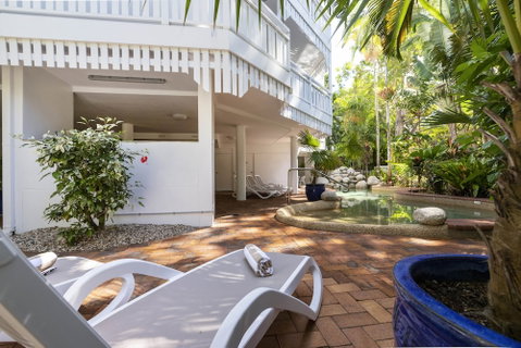 The White House Port Douglas - Accommodation Mermaid Beach 0