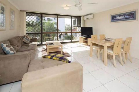 Burleigh Palms Holiday Apartments - Accommodation Mermaid Beach 6