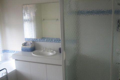 Lakeview Lodge - Accommodation Mermaid Beach 5
