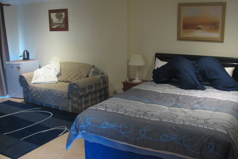 Lakeview Lodge - Accommodation Mermaid Beach 4