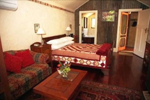 Fawkes House Country Spa Retreat - Accommodation Mermaid Beach 6