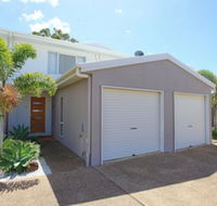 Alexandra Apartments - Accommodation Mermaid Beach