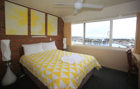 Pacific Heights Holiday Apartments & Munn's Tower House - Accommodation Mermaid Beach 4