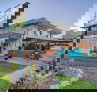 Demi View Motel - Accommodation Mermaid Beach