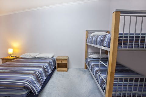 Banjo Paterson Inn - Accommodation Mermaid Beach 2