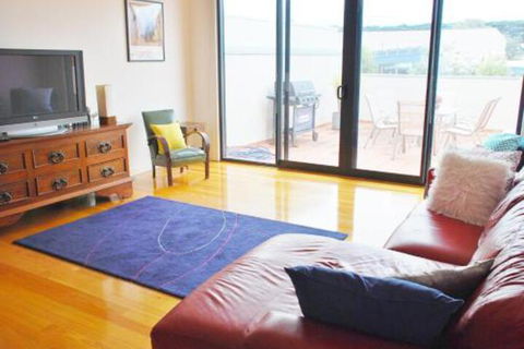 POSITION PERFECT CENTRAL INVERLOCH - Accommodation Mermaid Beach 6