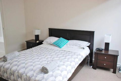 POSITION PERFECT CENTRAL INVERLOCH - Accommodation Mermaid Beach 3