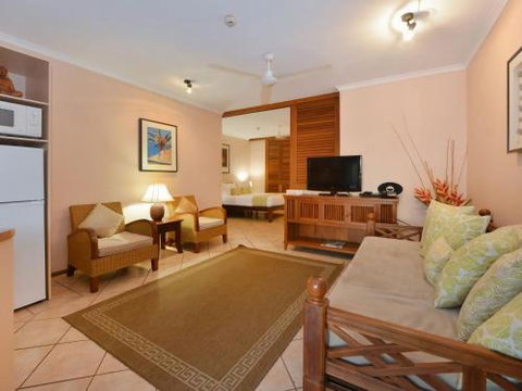 Balinese Breeze - Accommodation Mermaid Beach 5