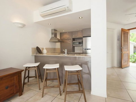 6 Templemoon - Accommodation Mermaid Beach 6