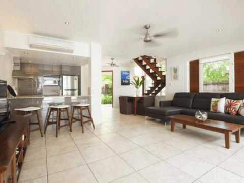6 Templemoon - Accommodation Mermaid Beach 4
