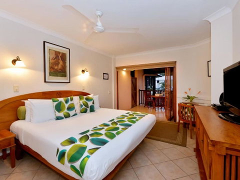 Balinese Style Studio - Accommodation Mermaid Beach 2