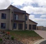 Relax on Par - Accommodation Mermaid Beach