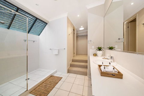 Ravensbourne Escape Silverwood Lodge - Accommodation Mermaid Beach 6