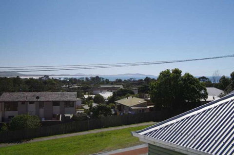 Hampstead 32 Main Street - Accommodation Mermaid Beach 1