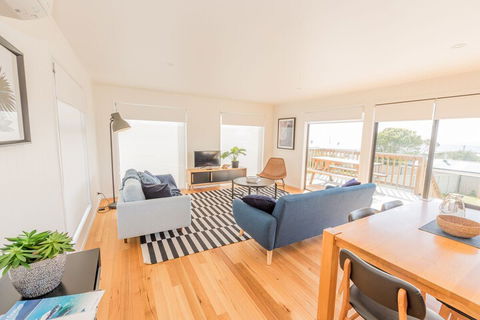 Beach House XIV - Accommodation Mermaid Beach 6