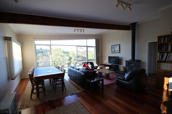 Fairways Close - Accommodation Mermaid Beach 2