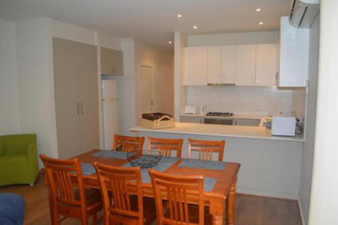 Family Friendly Unit - Accommodation Mermaid Beach 6