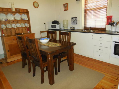 Amalie Cottage Waikerie Unit 1 - Accommodation Mermaid Beach 4