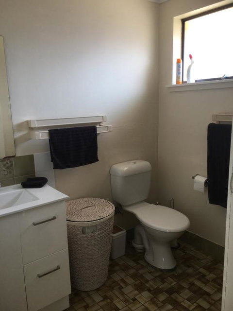 Wakeford St - Accommodation Mermaid Beach 2