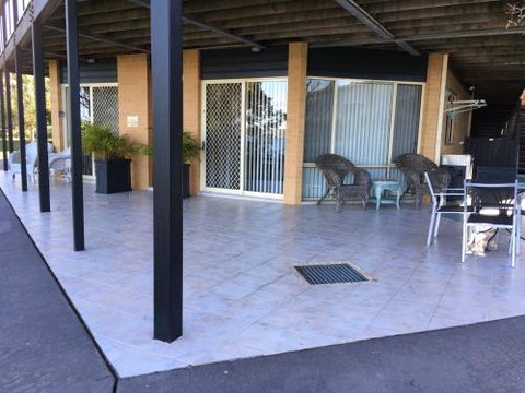 SilverWaters Waterfront Accommodation - Accommodation Mermaid Beach 4
