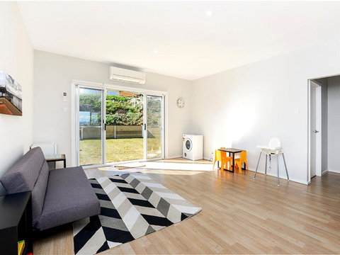 High Tide Wallaroo Beachfront Property Pet Friendly - Accommodation Mermaid Beach 6