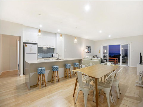 High Tide Wallaroo Beachfront Property Pet Friendly - Accommodation Mermaid Beach 5