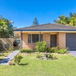 A SWEET ESCAPE Carefree Beach Home - Accommodation Mermaid Beach 1