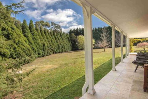 Redhaven House Spacious Quiet & Private - Accommodation Mermaid Beach 6