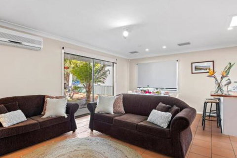 Blue Haze Air Conditioned Comfort - Accommodation Mermaid Beach 4