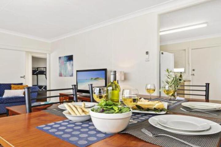 Comerong Island NSW Accommodation Mermaid Beach