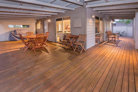 Boardwalk - Accommodation Mermaid Beach 1