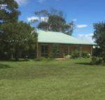 At HOME on HOLMES - Accommodation Mermaid Beach