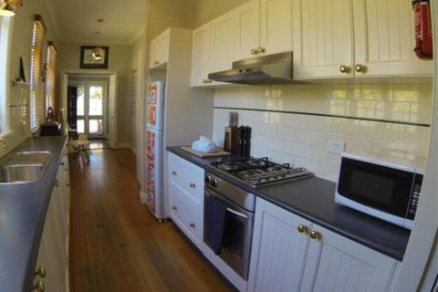 Hyggebo Our Cosy Nest - Accommodation Mermaid Beach 3