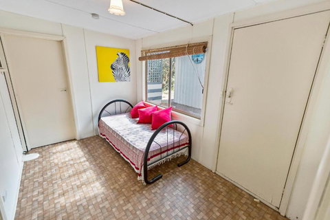 Kambera Pet Friendly Cottage On Raymond Island - Accommodation Mermaid Beach 5