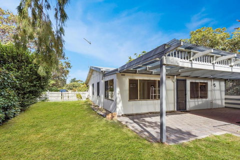 Kambera Pet Friendly Cottage On Raymond Island - Accommodation Mermaid Beach 6