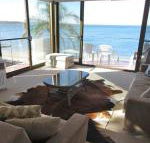 13 Harbourside 3 7 Soldiers Point Road fantastic waterfront unit - Accommodation Mermaid Beach