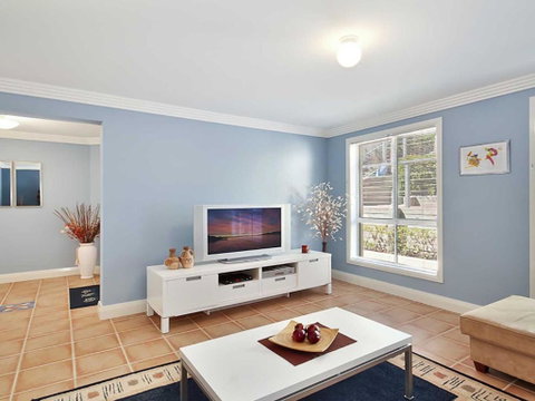 5 Thompson Place Nelson Bay Spacious Duplex Walking Distance To Nelson Bay CBD & Dutchies - Accommodation Mermaid Beach 1