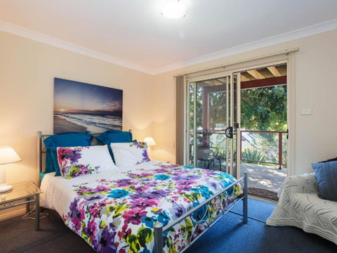 Bonito At Bagnalls Beach 1 / 6 Bonito Street Pet Friendly Air Conditioning - Accommodation Mermaid Beach 5