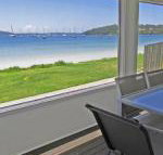 Casa Martins 219 Foreshore Drive Absolute Waterfront House - Accommodation Mermaid Beach