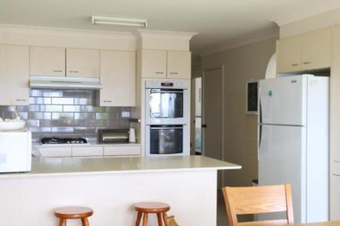 Beachside Husky Waterfront - Accommodation Mermaid Beach 2