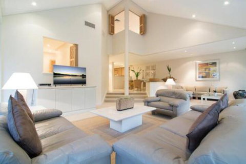 Port Douglas Mirage Villa 410 (3 BR) - Accommodation Mermaid Beach 6