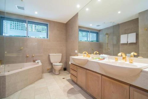 Port Douglas Mirage Villa 410 (3 BR) - Accommodation Mermaid Beach 3